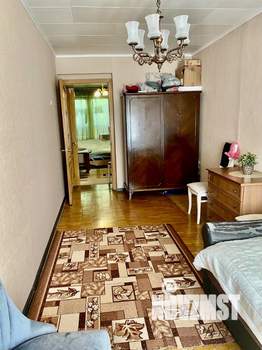 3-к квартира, вторичка, 58м2, 2/5 этаж