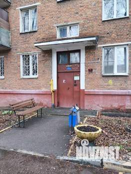 2-к квартира, вторичка, 42м2, 1/5 этаж