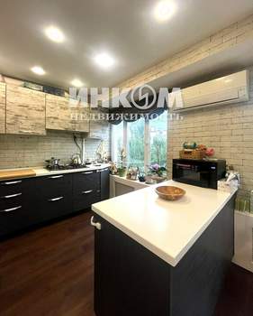 3-к квартира, вторичка, 58м2, 8/9 этаж