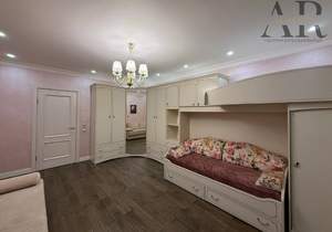 2-к квартира, вторичка, 84м2, 8/25 этаж