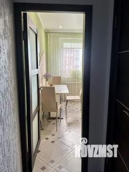 2-к квартира, вторичка, 54м2, 9/17 этаж