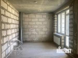 2-к квартира, вторичка, 45м2, 1/4 этаж