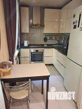3-к квартира, вторичка, 54м2, 1/2 этаж