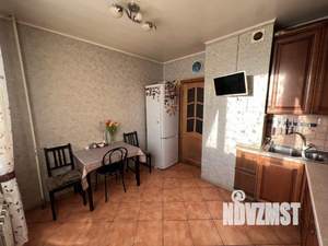 3-к квартира, вторичка, 74м2, 7/17 этаж