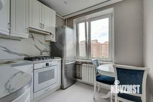 4-к квартира, вторичка, 65м2, 9/9 этаж