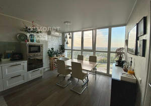 4-к квартира, вторичка, 120м2, 25/25 этаж