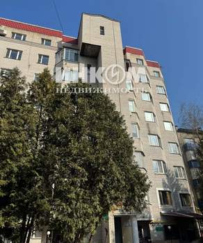 4-к квартира, вторичка, 210м2, 6/7 этаж