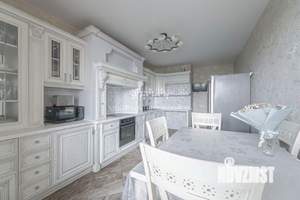 4-к квартира, вторичка, 122м2, 12/19 этаж
