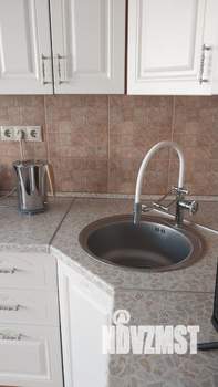 2-к квартира, вторичка, 58м2, 8/17 этаж