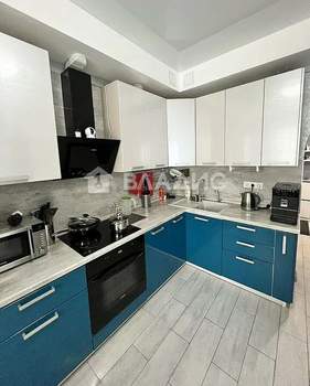 2-к квартира, вторичка, 63м2, 2/17 этаж