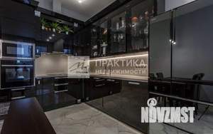 3-к квартира, вторичка, 111м2, 3/8 этаж