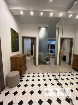 3-к квартира, вторичка, 115м2, 1/5 этаж