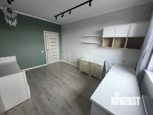 3-к квартира, вторичка, 100м2, 12/25 этаж