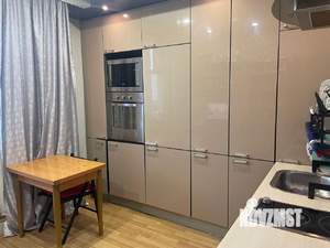 1-к квартира, вторичка, 38м2, 17/25 этаж