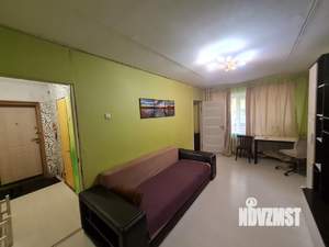 2-к квартира, вторичка, 43м2, 1/4 этаж