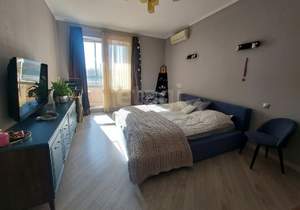 3-к квартира, вторичка, 106м2, 5/8 этаж