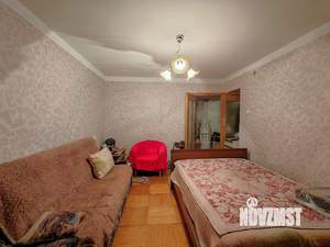 3-к квартира, вторичка, 64м2, 1/9 этаж