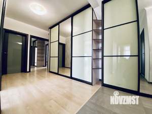 4-к квартира, вторичка, 103м2, 23/25 этаж