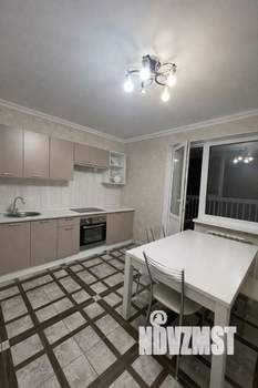 2-к квартира, вторичка, 72м2, 6/27 этаж