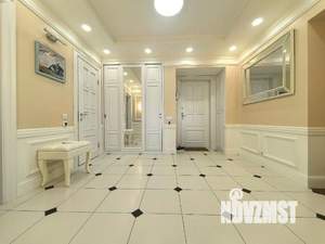 3-к квартира, вторичка, 96м2, 10/17 этаж