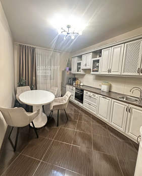 2-к квартира, вторичка, 58м2, 7/25 этаж