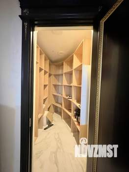 3-к квартира, вторичка, 191м2, 6/7 этаж