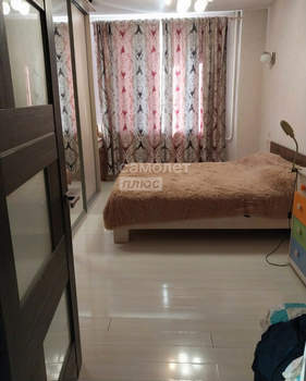 2-к квартира, вторичка, 64м2, 1/9 этаж