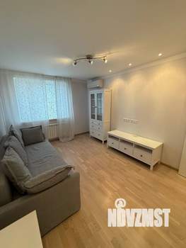 2-к квартира, вторичка, 65м2, 23/27 этаж