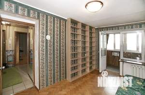 2-к квартира, вторичка, 50м2, 8/9 этаж