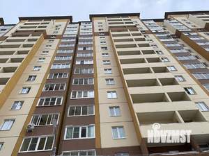 2-к квартира, вторичка, 61м2, 1/17 этаж
