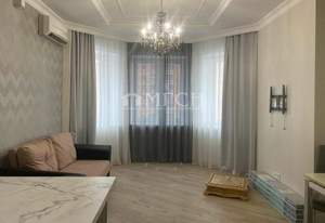 2-к квартира, вторичка, 64м2, 3/8 этаж