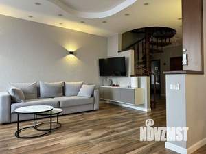 4-к квартира, вторичка, 147м2, 9/17 этаж