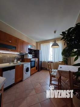 2-к квартира, вторичка, 68м2, 12/17 этаж
