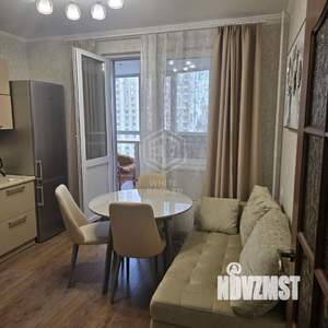 1-к квартира, вторичка, 42м2, 8/25 этаж