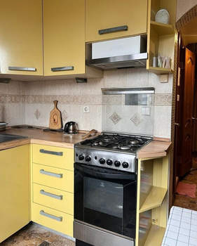 3-к квартира, вторичка, 49м2, 8/9 этаж