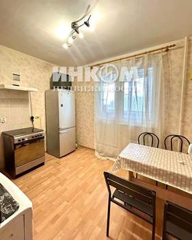 1-к квартира, вторичка, 42м2, 15/25 этаж