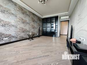 4-к квартира, вторичка, 121м2, 6/19 этаж