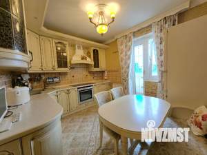 4-к квартира, вторичка, 102м2, 18/18 этаж