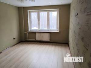 2-к квартира, вторичка, 61м2, 1/17 этаж