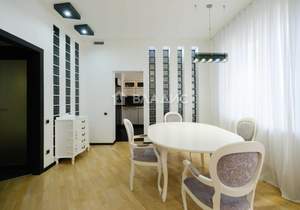 3-к квартира, вторичка, 121м2, 8/8 этаж