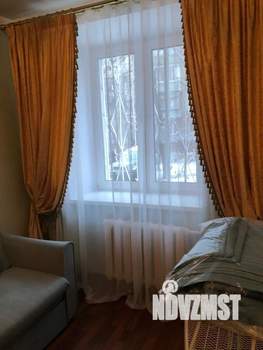 2-к квартира, вторичка, 42м2, 1/5 этаж