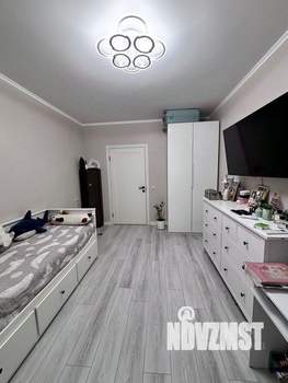 2-к квартира, вторичка, 54м2, 1/25 этаж