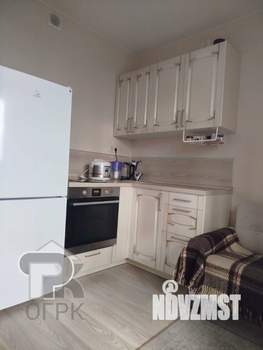 1-к квартира, вторичка, 38м2, 10/17 этаж