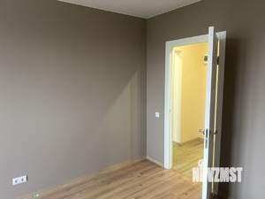 2-к квартира, вторичка, 54м2, 9/16 этаж