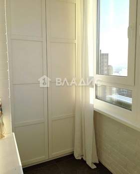 2-к квартира, вторичка, 64м2, 3/25 этаж