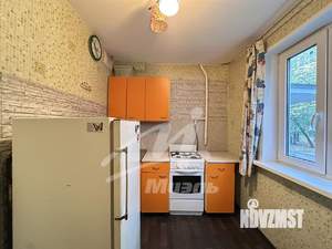 2-к квартира, вторичка, 45м2, 1/5 этаж