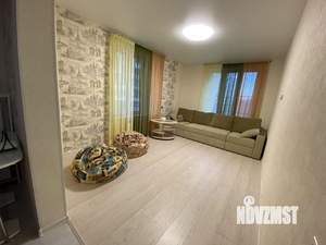 3-к квартира, вторичка, 62м2, 8/17 этаж