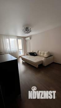 2-к квартира, вторичка, 61м2, 6/17 этаж