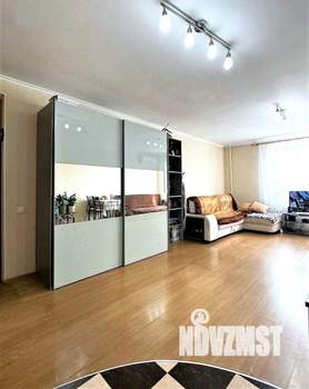 2-к квартира, вторичка, 54м2, 9/17 этаж