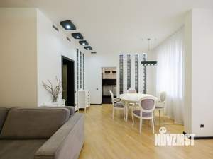 3-к квартира, вторичка, 121м2, 8/18 этаж